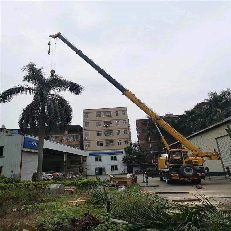 滨城12吨吊车出租一天的收费标准是什么