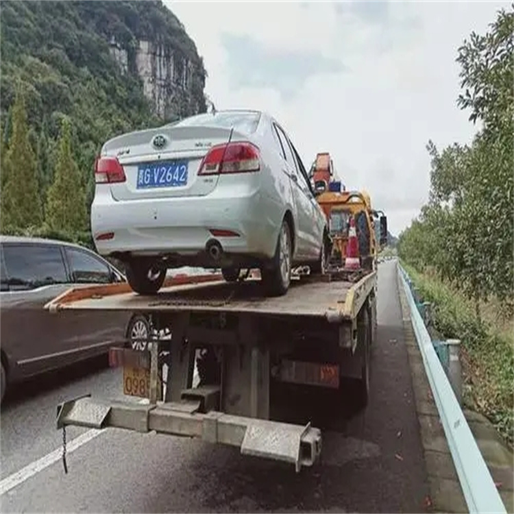 滨城吊车吊小车正确部位